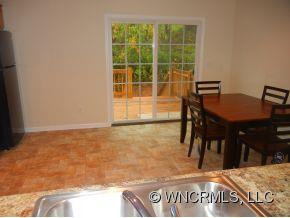 21 Terrace Ct - Photo 3