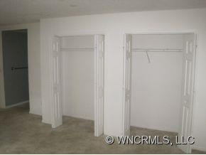  - Photo 12