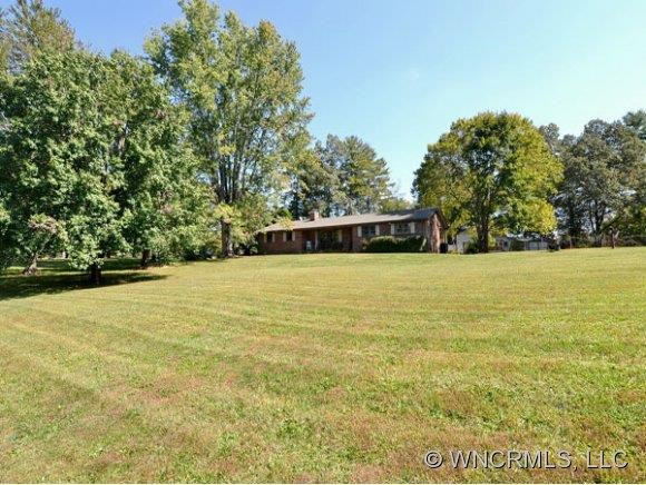 136 GRANDVIEW