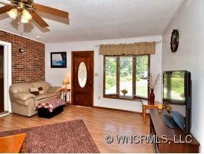 136 GRANDVIEW - Photo 2