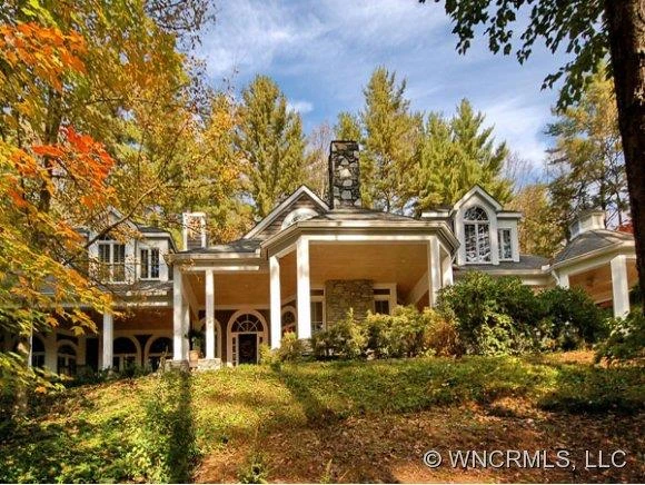 8 Cedar Hill