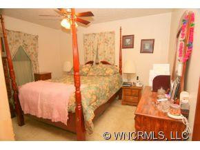88 Lake Rugby Drive - Photo 8