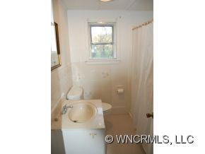 926 W Allen Street - Photo 5
