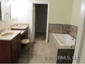 3 Emerald Drive - Photo 5