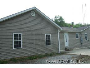 2102 Kingsbury - Photo 2