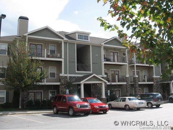 200 Vista Lake Drive