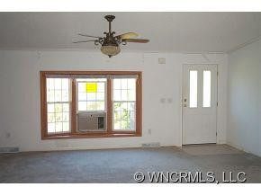 9 Stanfield Rd - Photo 4