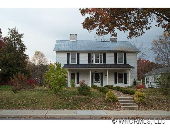 11 South College St