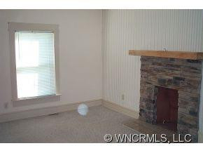 11 South College St - Photo 4