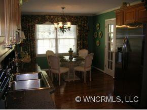 2111 Bostic Sunshine Highway - Photo 5