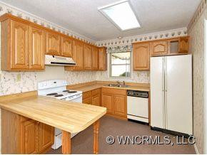 11 KNOLL RIDGE DRIVE - Photo 2