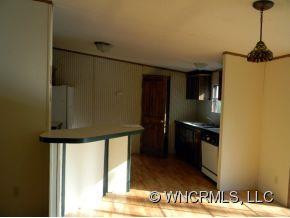 140 Falcon Crest - Photo 6
