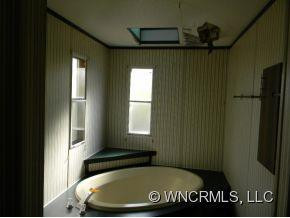 140 Falcon Crest - Photo 9