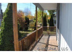 150 Killian Street - Photo 2