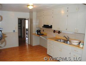 150 Killian Street - Photo 5