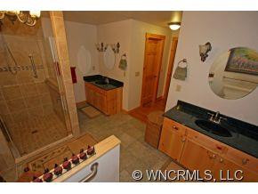 230 Mallard Road (LAKEFRONT) - Photo 8