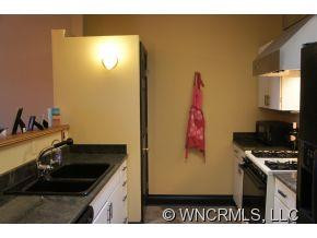 21 Haywood Street #3C - Photo 5