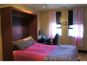 21 Haywood Street #3C - Photo 8