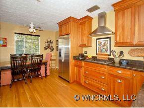228 MIDLAND DRIVE - Photo 4