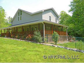 133 Brightwater Drive - Photo 2