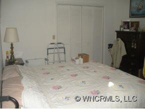 1089 Maple Springs Dr - Photo 8