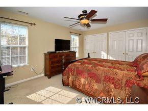 198 Wiltshire Circle - Photo 6