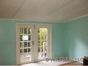 105 Blue Mountain Road - Photo 2