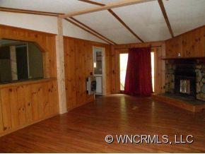 1252 Wolf Mountain Rd - Photo 2