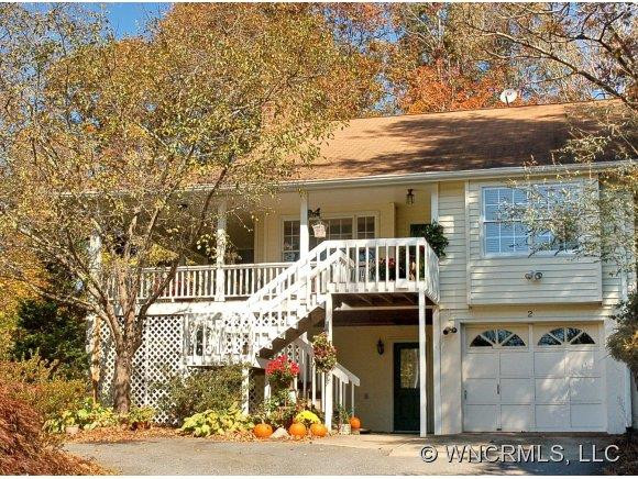 2 Lynnette Drive