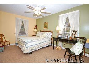 2 Lynnette Drive - Photo 11