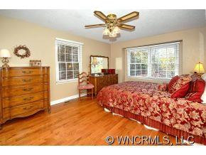 2 Lynnette Drive - Photo 8