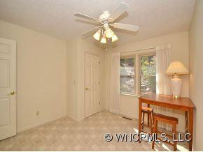 410 DEERHAVEN LANE - Photo 7