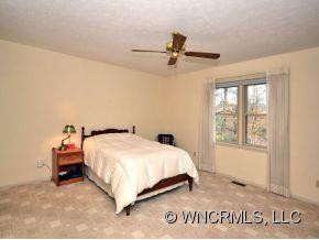 410 DEERHAVEN LANE - Photo 10