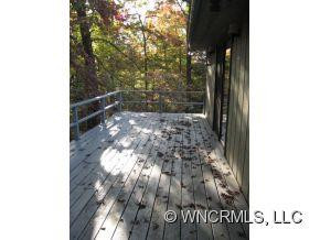 210 Oakridge Circle - Photo 8