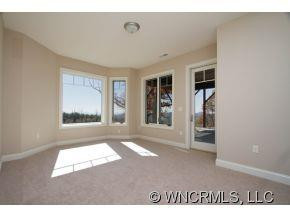 253 GRAND HIGHLANDS DRIVE - Photo 12