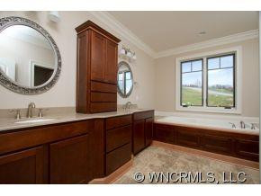 253 GRAND HIGHLANDS DRIVE - Photo 8