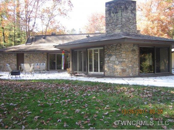 18 Forest Road