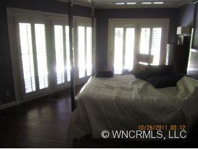 18 Forest Road - Photo 7