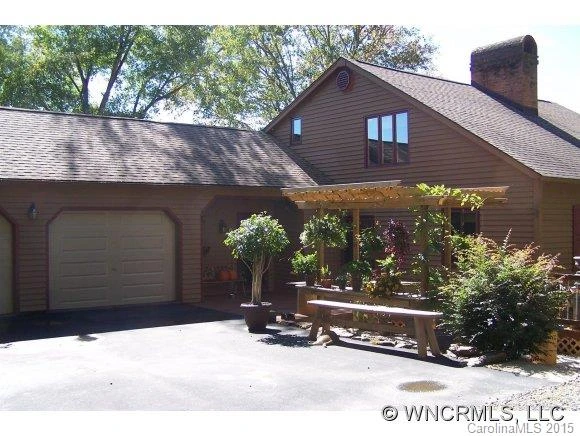 160 Little Farm Lane