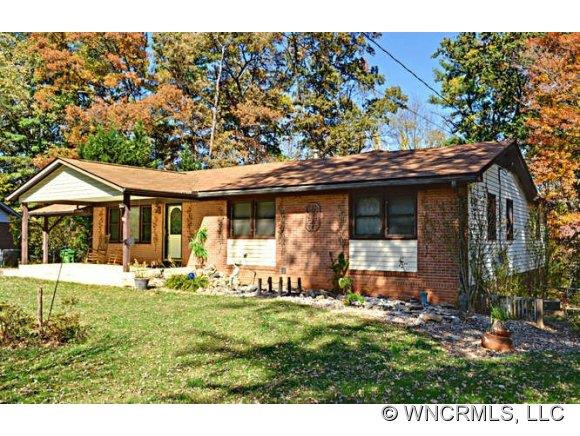 22 Looking Glass Ln.