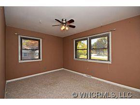 22 Looking Glass Ln. - Photo 5
