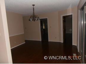 105 E Pinecrest Drive - Photo 5
