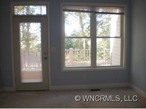 44 Maude Avenue - Photo 5