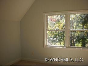44 Maude Avenue - Photo 7