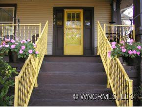 328 Sulphur Springs Road - Photo 3