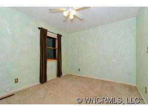 32 Whitaker View Road - Photo 14