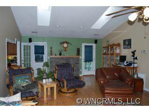 1104 Rosebriar Court - Photo 2