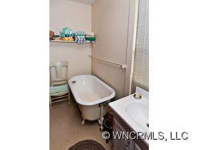 533 Magill Drive - Photo 16