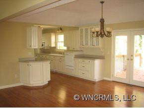 301 Melissa Way - Photo 5