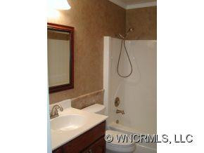 301 Melissa Way - Photo 10